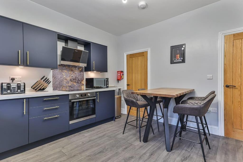 Luxury Spacious Pad With Games Room Sheffield Dış mekan fotoğraf